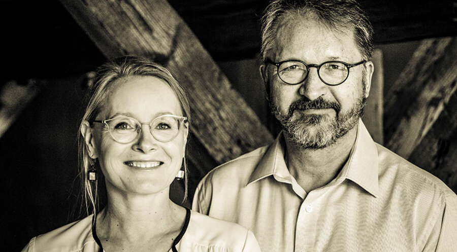 Peggy Morenz und Michael Angern, die Initiatoren des Kolumbariums DIE EICHE. Foto: ©thorstenwulff