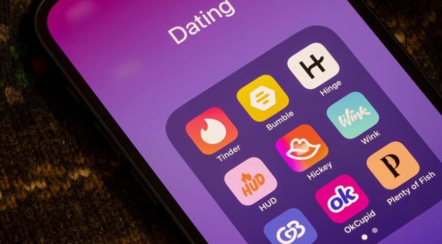 Auf vielen Dating-Plattformen hat man nur Erfolg, wenn man sich freizügig zeigt. Symbolfoto: iStock/hapabapa 
