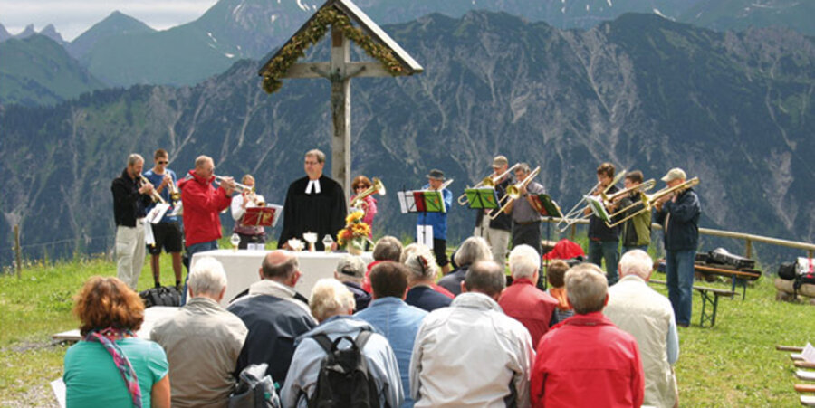 Gottesdienst auf dem Fellhorn bei Oberstdorf. Foto: ELKB/Sievers