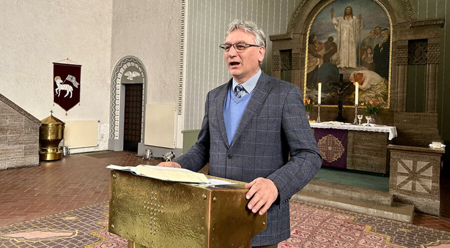 Prof. Johannes Berthold beim „ErMUTigungstag“ in Chemnitz. Foto: Falk Klemm