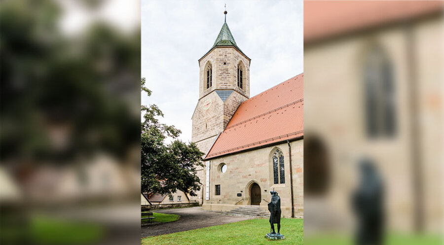 Die evangelische Stiftskirche in Beutelsbach. Foto: Janine Kyofsky Fotografie