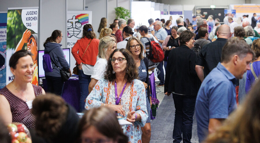 Rund 1.000 Menschen kamen zur Ideenmesse nach Gießen. Foto: Peter Bongard
