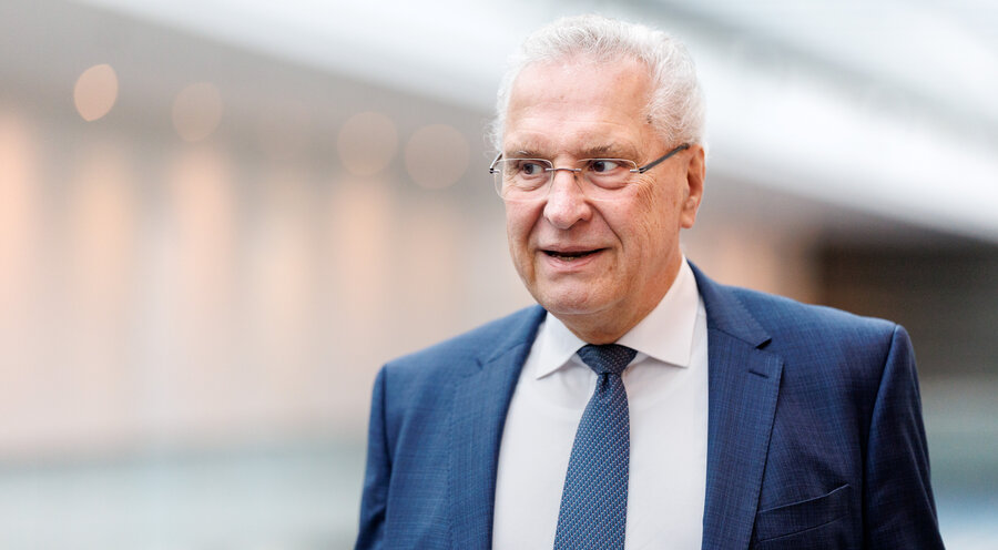 Der bayerische Innenminister Joachim Herrmann (CSU). Foto: picture alliance / dpa | Matthias Balk