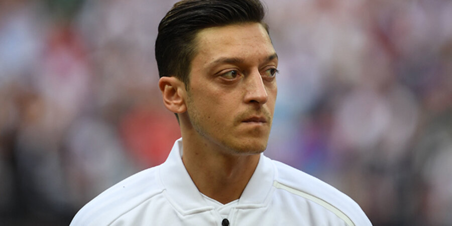 Der türkischstämmige deutschen Fußballspieler Mesut Özil gab seinen Rücktritt aus der deutschen Nationalmannschaft über Twitter bekannt. Foto: picture-alliance/dpa