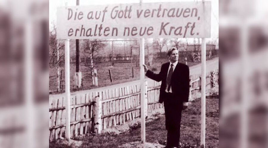 Mit Plakaten wie diesem erregte Brüsewitz den Zorn des DDR-Regimes. Foto: Privat