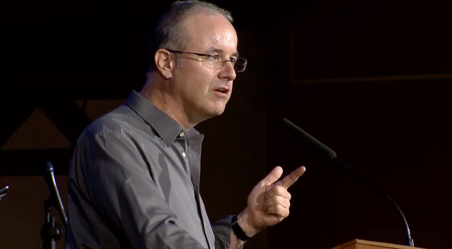 Der Theologieprofessor Matthias Clausen sprach am 5. August 2022 auf der Allianzkonferenz. Screenshot: YouTube/Allianzkonferenz Bad Blankenburg
