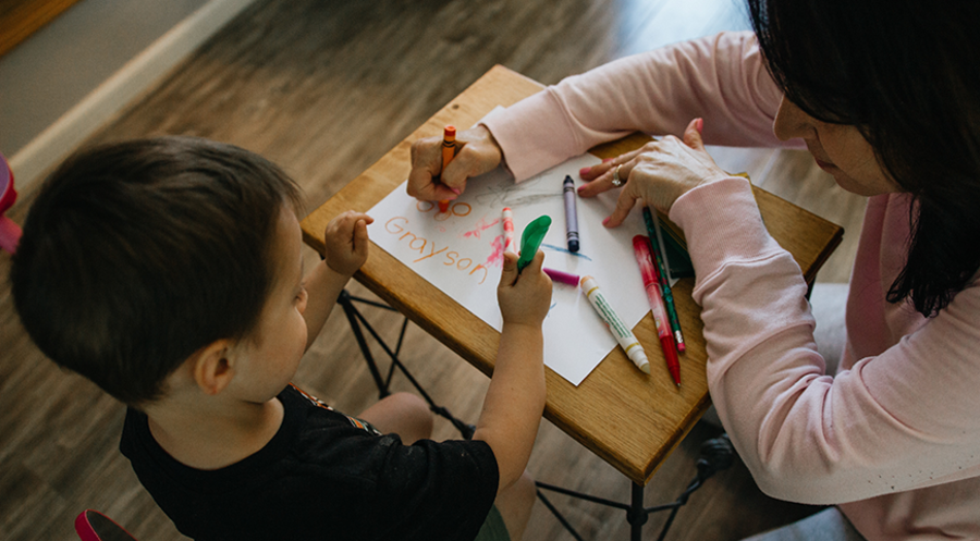 Der Kirchenkreis betreibt derzeit 56 Kindergärten, in denen rund 850 Beschäftigte etwa 3.000 Kinder betreuen. Symbolfoto: unsplash.com