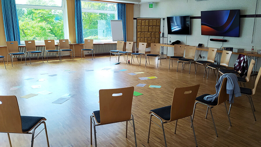 Ein Seminarraum der Jugendbildungsstätte Frauenberg in Bad Hersfeld. Foto: www.tagen-ist.net