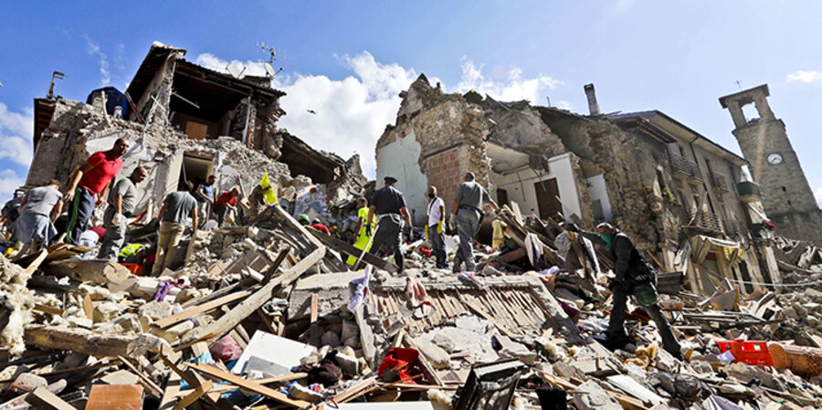 Besonders schwer wurder der Ort Amatrice verwüstet. Foto: picture-alliance/AP Photo