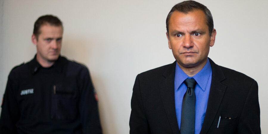 Der frühere SPD-Bundestagsabgeordnete Sebastian Edathy vor Gericht. Foto: picture-alliance/AP Photo 