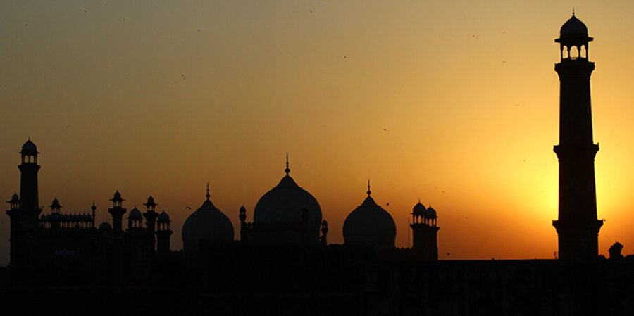 In der Stadt Lahore sind über 100 Angeklagte freigesprochen worden, die beschuldigt wurden, einem von Christen bewohnten Stadtteil angezündet zu haben. Foto: pixabay.com