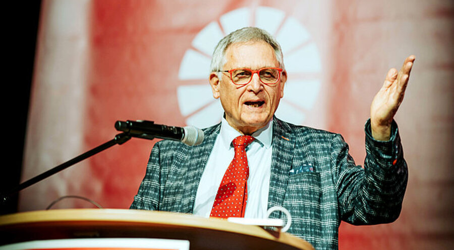 Der IDEA-Ehrenvorsitzende Helmut Matthies sprach auf dem IDEA-Jahresempfang in Wetzlar. Foto: IDEA/Matthias Schmitt