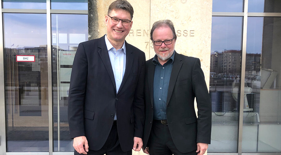 v. l.: Uwe Heimowski und Frank Heinrich. Foto: IDEA/Artemis Raboti