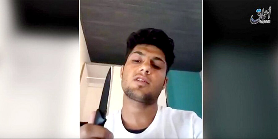 Der junge Mann, der behauptete, aus Afghanistan zu stammen, hatte am 18. Juli in einem Regionalzug fünf Menschen mit einem Messer und einer Axt schwer verletzt. Screenshot: Amaq