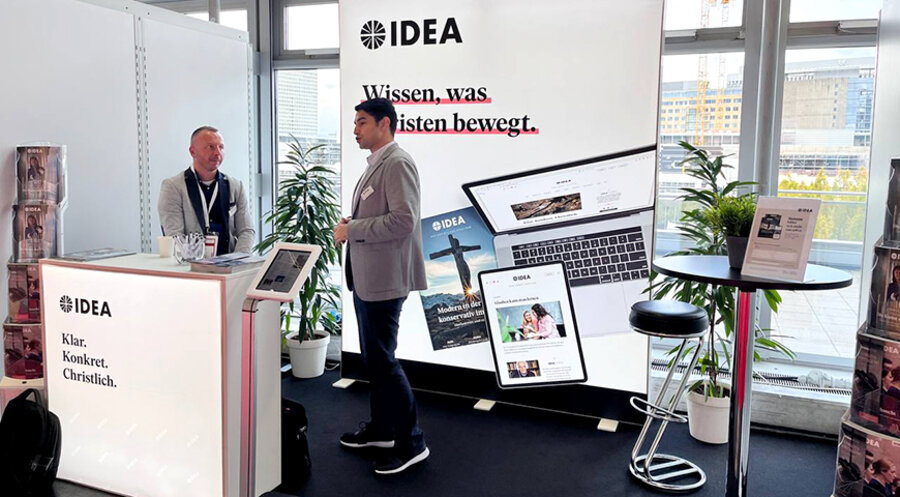 IDEA war mit einem Stand auf der Frankfurter Buchmesse vertreten. Foto: IDEA/Frank Hickman