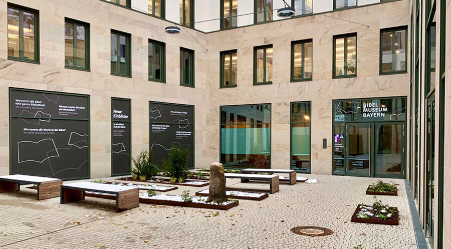 Das Bibelmuseum im Lorenzer Pfarrhof in Nürnberg öffnet April 2022 für Besucher. Foto: C. Harders