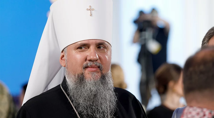 Segnet jeden, „der gegen das Böse kämpft und auf der Seite des Guten steht“: Metropolit Epiphanius. Foto: picture alliance / Photoshot 