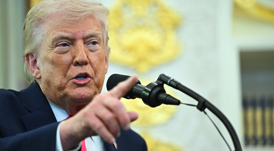 US-Präsident Trump fordert ein neues Wahlgesetz: „Macht euch keine Gedanken über Ostern oder die Heimreise!“ Foto: picture alliance/Consolidated News Photos/Graeme Sloan/Pool via CNP
