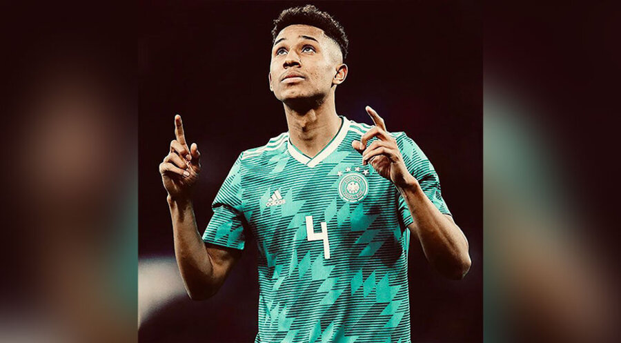 Der Profifußballer Felix Uduokhai vom FC Augsburg. Foto: Privat