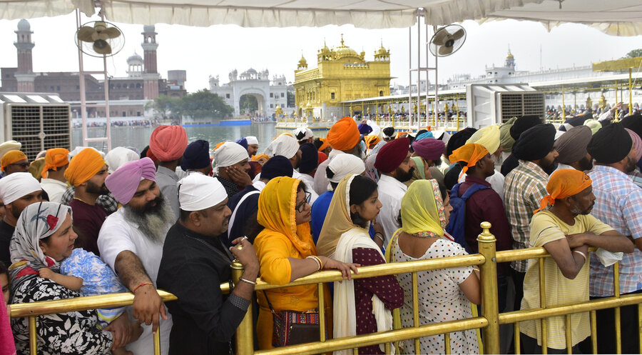 Sikhs feiern am 14. Apri das Vaisakhi-Fest. Foto: picture alliance / Sipa USA | Hindustan Times