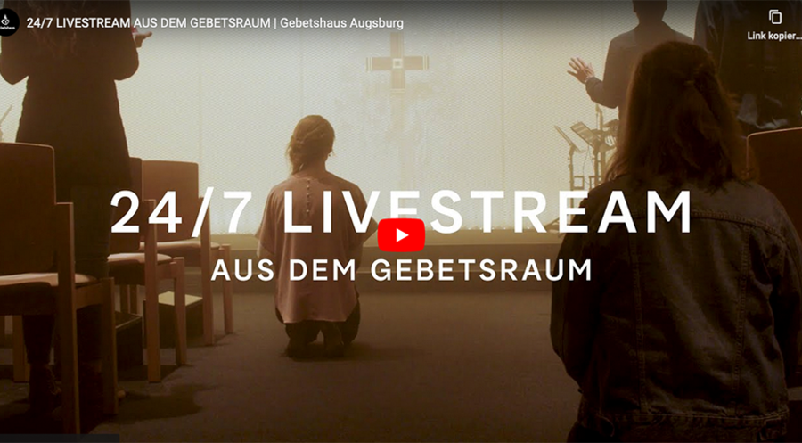 Live im Internet: Gebet rund um die Uhr im Gebetshaus Augsburg. Foto: Screenshot YouTube/Gebetshaus Augsburg