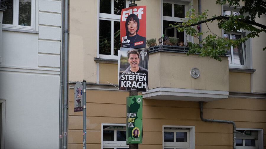 Wahlplakate der Parteien „Die Linke“, SPD und Bündnis90/Die Grünen in Berlin. 