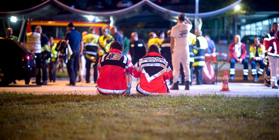 Mindestens neun Menschen fielen der Gewalttat zum Opfer, 16 weitere verletzt. Foto: picture-alliance/dpa