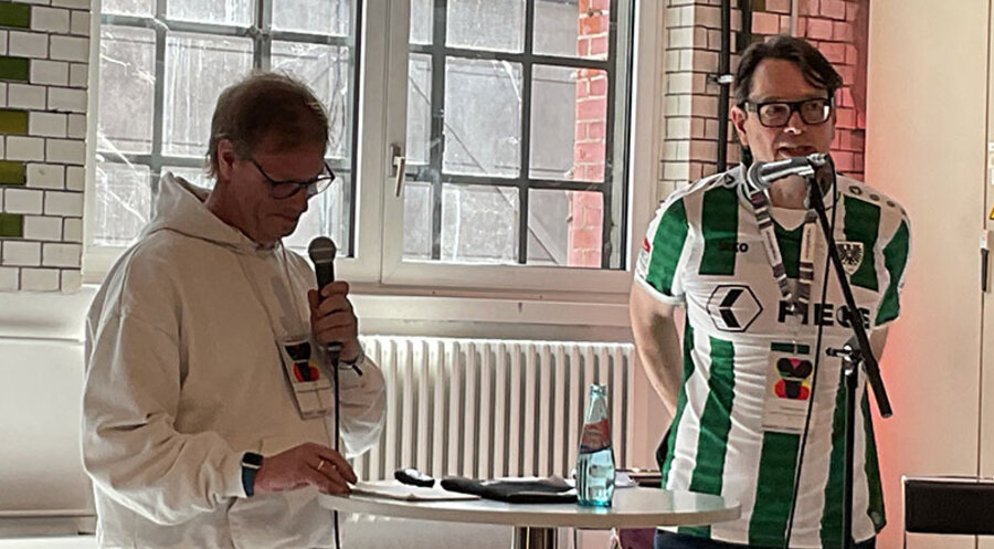 v.l.: Wolfgang Lünenbürger-Reidenbach und Thomas Knüwer. Foto: IDEA/Karsten Huhn

