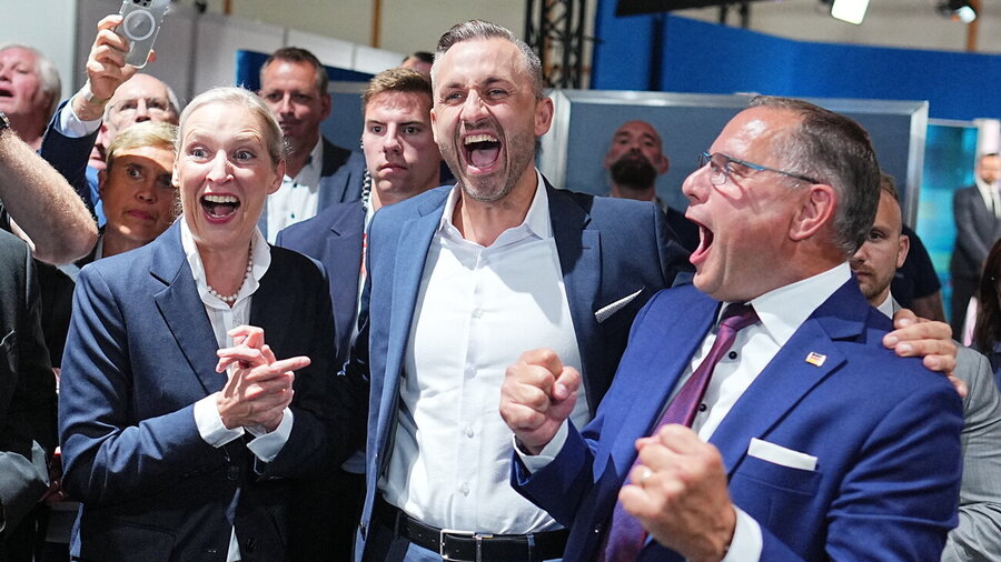 Die AfD und ihr Spitzenkanditat Ulrich Siegmund (mi.) gehen als klare Gewinner aus der Wahl in Sachsen-Anhalt hervor. 