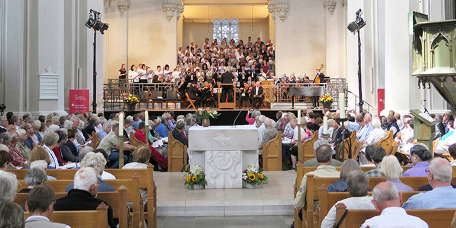 Festgottesdienst zur 72. Greifswalder Bachwoche im Dom St. Nikolai Greifswald. Foto: Rainer Neumann