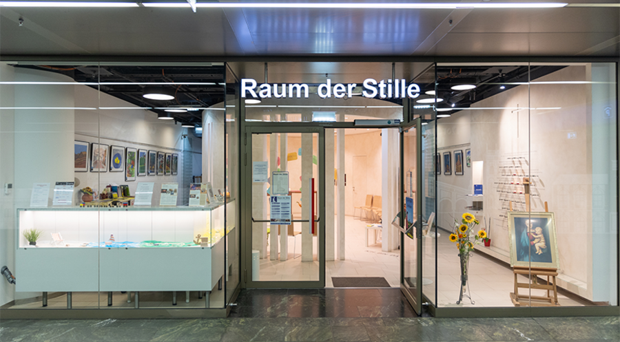 Die Kapelle im Wiener Hauptbahnhof wurde vor zehn Jahren eröffnet und steht allen Gläubigen offen. Foto: Erzdiözese Wien