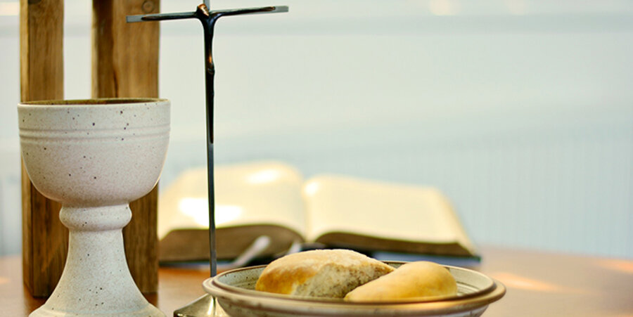 Bei einem Besuch des Theologen, Evangelisten und Waisenhausleiters Georg Müller 1843 in Stuttgart feierten 17 Christen zusammen das Abendmahl. Foto: pixabay.com