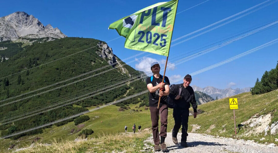 Zwischen dem 8. und 23. August wanderten etwa 20 Jugendliche von Innsbruck (Tirol) nach Bregenz (Vorarlberg). Foto: prolifetour.org
