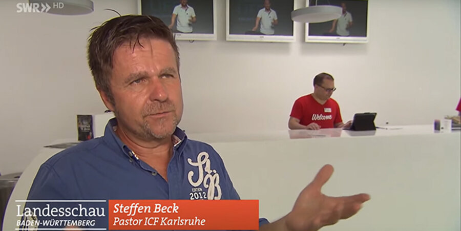 Der ICF-Pastor Steffen Beck in der Sendung „Landesschau Baden-Württemberg“. Screenshot: SWR