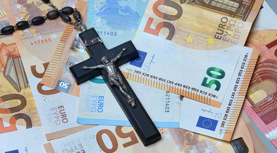 Für das Jahr 2023 zahlten die Bundesländer 602 Millionen Euro Staatsleistungen an die beiden Großkirchen. Symbolfoto: picture alliance imageBROKER/Jürgen Pfeiffer