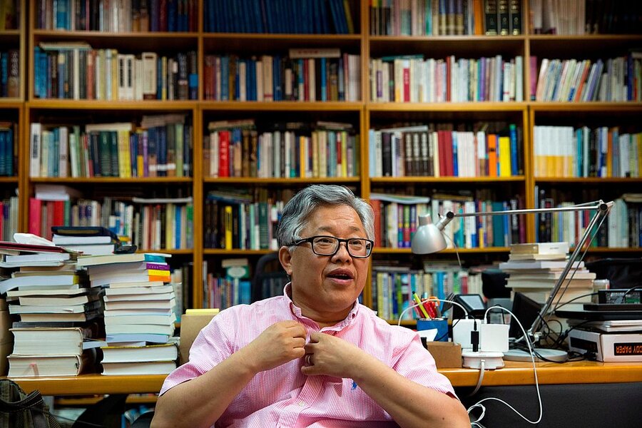 Jin Mingri ist Pastor in China. 