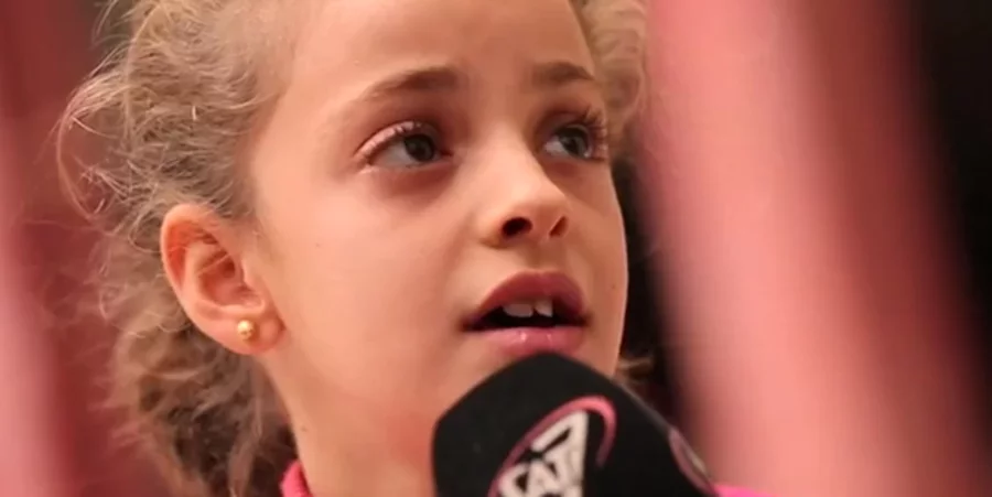 Die elfjährige Myriam im Interview. Screenshot: Sat7