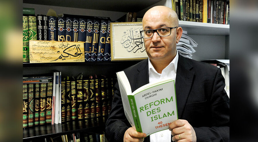 Der in Freiburg lehrende liberale Islamwissenschaftler und Pädagoge Abdel-Hakim Ourghi. Foto: picture alliance / Rolf Haid | Rolf Haid