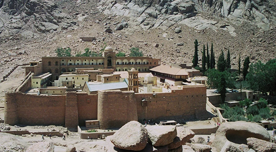 Das Katharinenkloster liegt am Fuß des Berges Sinai. Foto: pixabay.com