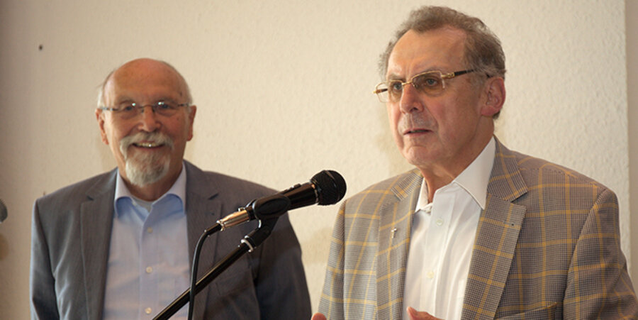 v. l.: Der Vorsitzende des Arbeitskreises für Seniorenarbeit, Klaus Jürgen Diehl, und der frühere Präses des Evangelischen Gnadauer Gemeinschaftsverbandes, Christoph Morgner. Foto: Privat