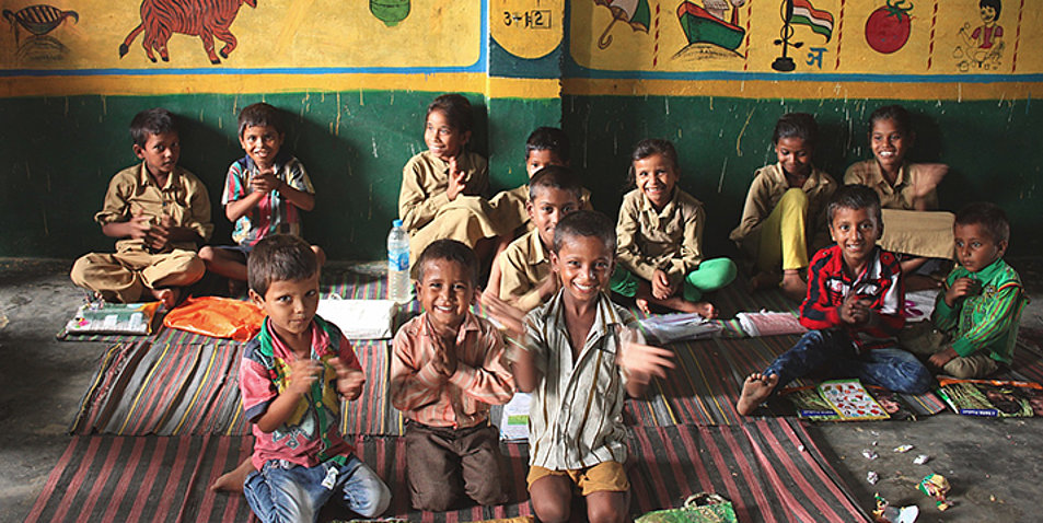 Schulbildung wird in Entwicklungsländern nur wenigen Kindern zuteil. Foto: pixabay.com