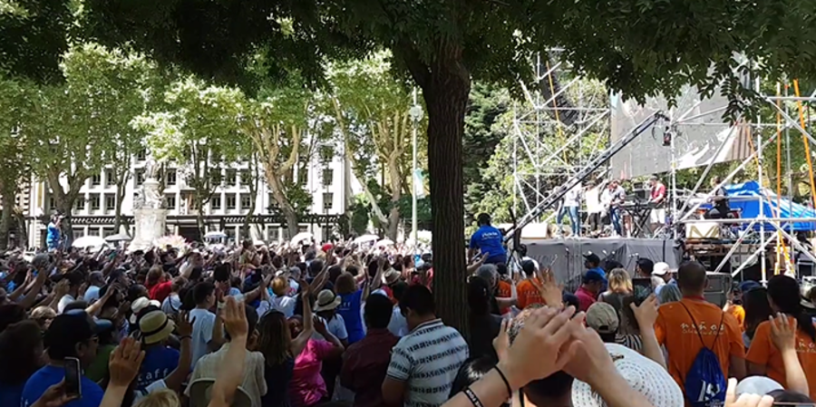 Rund 7.000 Christen feierten im Zentrum von Madrid ein „Fest der Hoffnung“. Screenshot: www.facebook.com/ekkehart.vetter