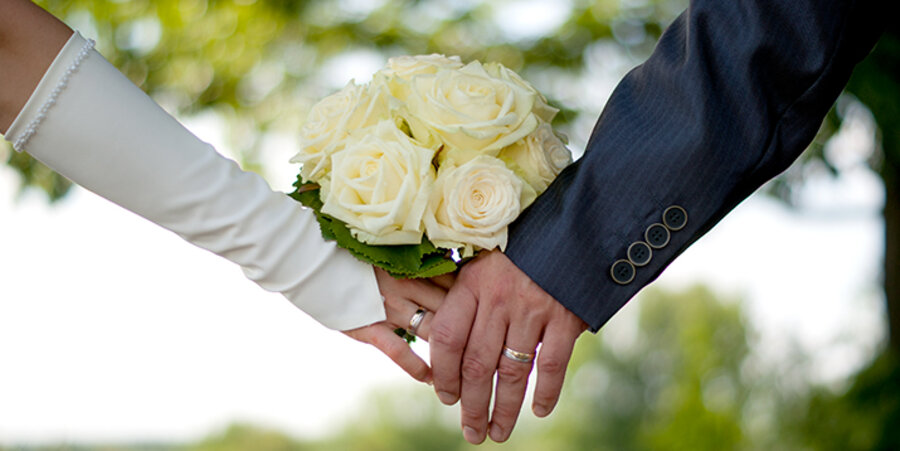 Eine Hochzeit. Symbolbild: Stefan Heerdegen/ Pixeliode