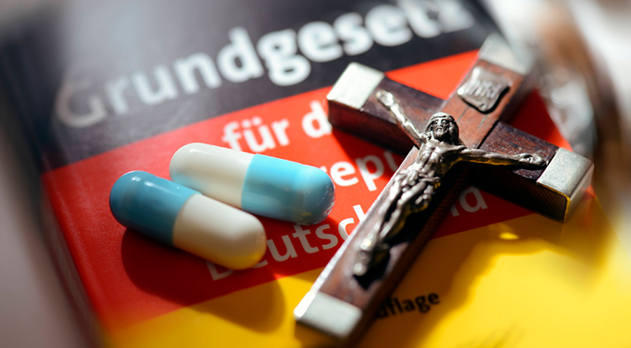 Keiner der beiden eingereichten Gesetzentwürfe zur Neuregelung der Suizidbeihilfe erhielt eine Mehrheit. Foto: Picture Alliance/Christian Ohde