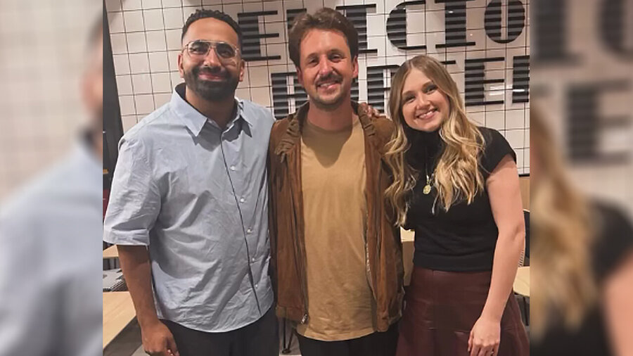 Veranstalter David Rotärmel (mi.) lud Martin und Millicent Sedra nach Garching ein. 