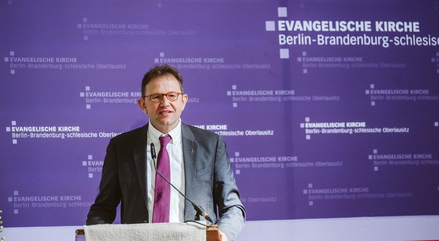 Der neugewählte Propst der EKBO, Johannes Krug. Foto: EKBO/Matthias Kauffmann