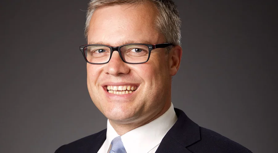 Rechtsanwalt Felix Böllmann ist ehrenamtlich in der Initiative Christ & Jurist engagiert. Er arbeitet in Wien bei der christlichen Menschenrechtsorganisation ADF International. Foto: Bruce Ellefson