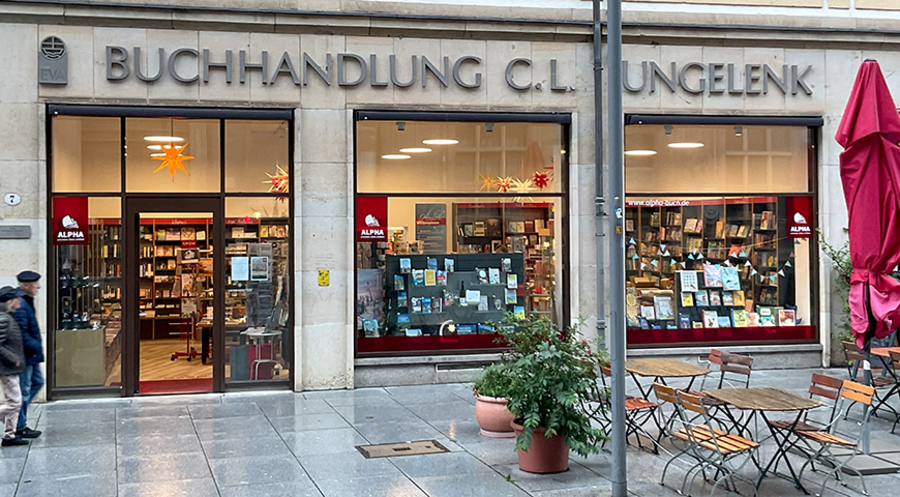 Die Buchhandlung Ungelenk an der Dresdner Kreuzkirche: „Eine Tür sein, damit Menschen Gott kennenlernen“  / Foto: IDEA/Karsten Huhn