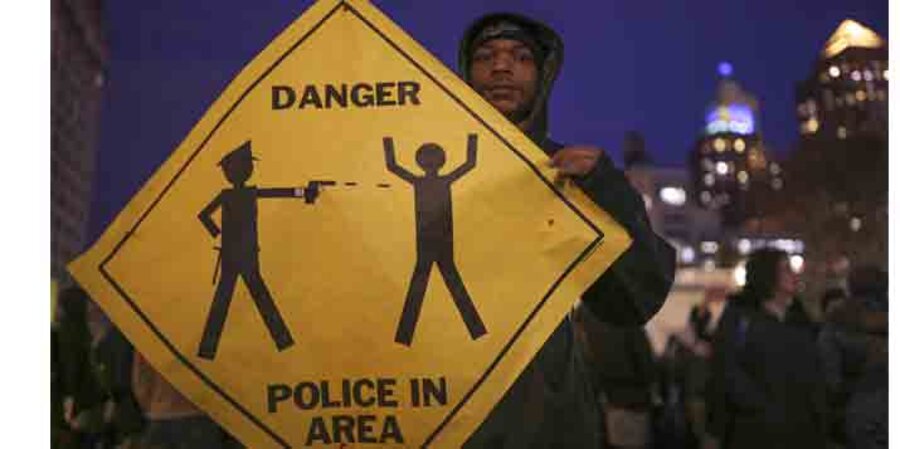 Demonstrant gegen Polizeigewalt in New York. Foto: picgture-alliance/abaca
