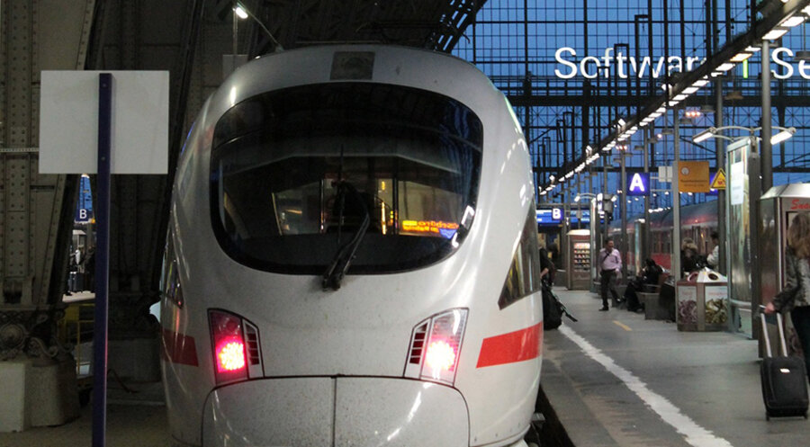 Aufgrund eines Lokführerstreiks pausiert der Bahnverkehr – und mit ihm die EKD-Synode. Foto: pixabay.com